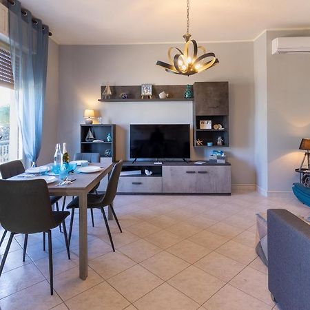 Casa Del Bello - Appartamento Di Fronte Al Mare A Silvi Сильви-Марина Экстерьер фото